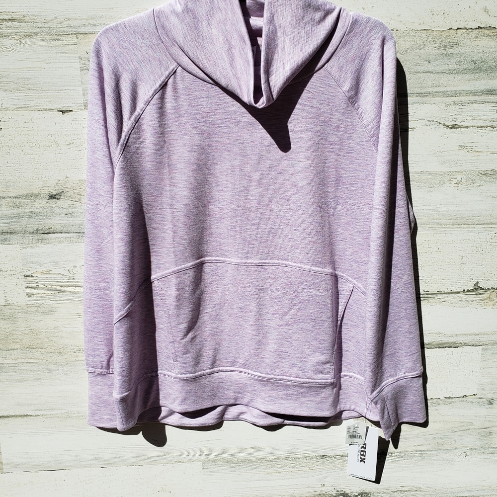 Active Sweater with Thumb Holes